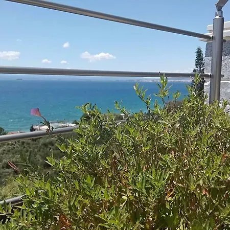 Top Kalamata
